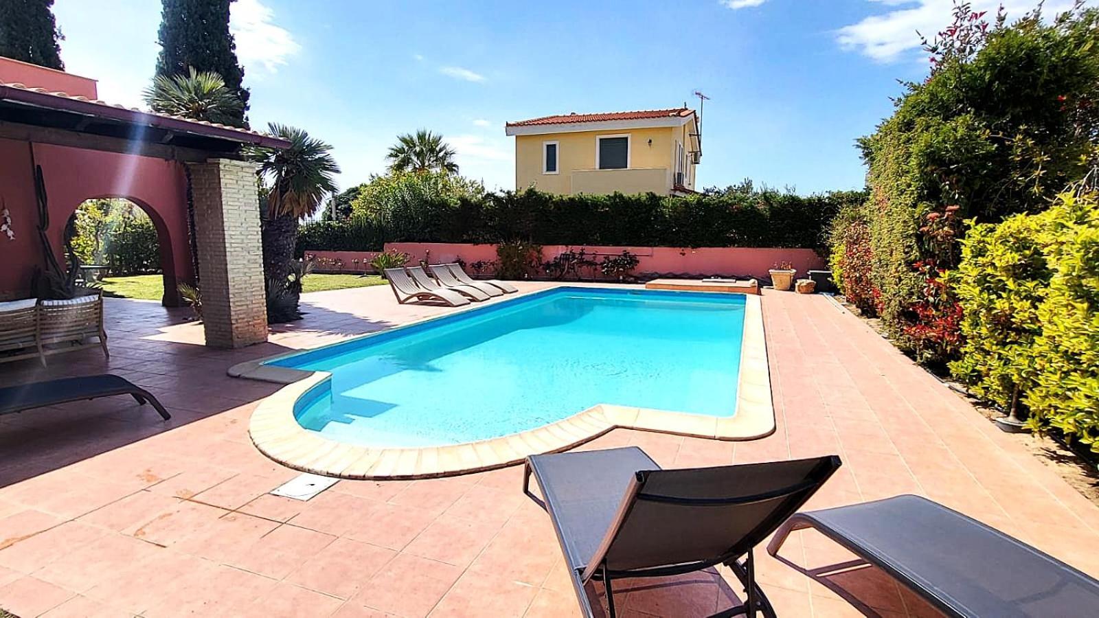 Villa Casa Del Sol With Private Pool Sounion Bagian luar foto