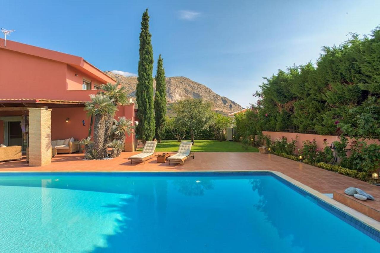 Villa Casa Del Sol With Private Pool Sounion Bagian luar foto